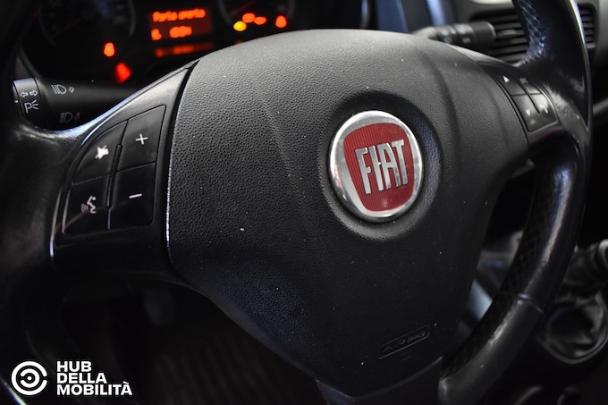 FIAT Doblò 1.4 T-Jet 16V Natural Power Dynamic